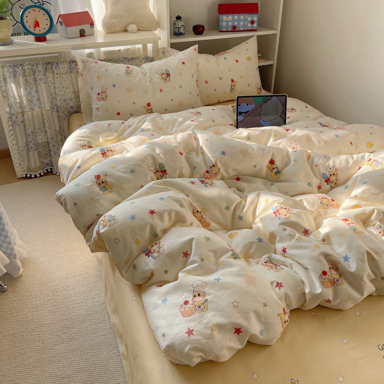 91家纺网 家纺一手货源 找家纺 耀悦家纺 2026新款40支a类全棉纯棉小清新卡通ins风博主风四件套 美食星人