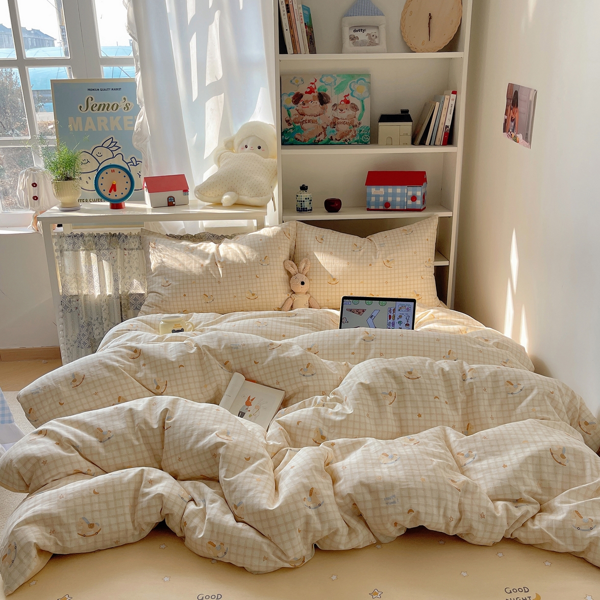 91家纺网 家纺一手货源 找家纺 耀悦家纺 2026新款40支a类全棉纯棉小清新卡通ins风博主风四件套 快乐摇摇马