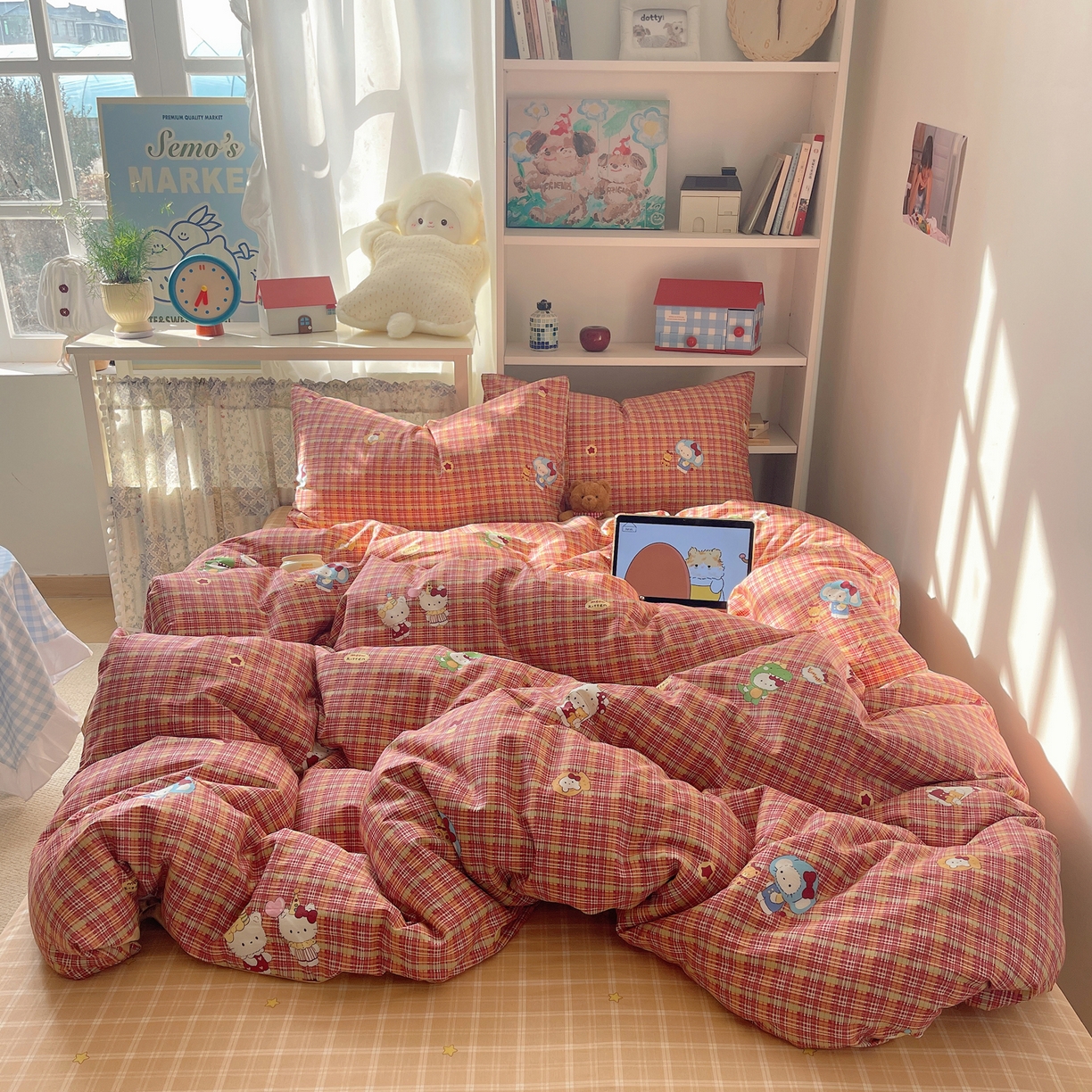 91家纺网 家纺一手货源 找家纺 耀悦家纺 2026新款40支a类全棉纯棉小清新卡通ins风博主风四件套 红格恐龙喵