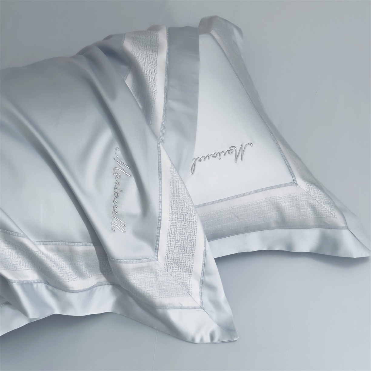 91家纺网 家纺一手货源 找家纺 朵希曼 2026新款天丝棉绣花工艺款四件套-臻雅（券后不低于349元 ） 臻雅--海天蓝