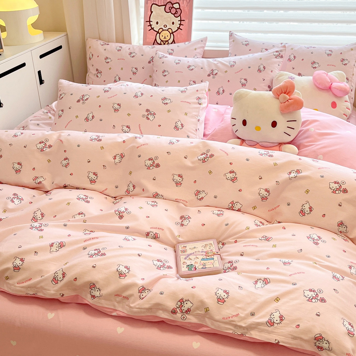 91家纺网 家纺一手货源 找家纺 暮思家居 2026新款正版授权三丽鸥全棉纯棉四件套系列-第二批 电话凯蒂