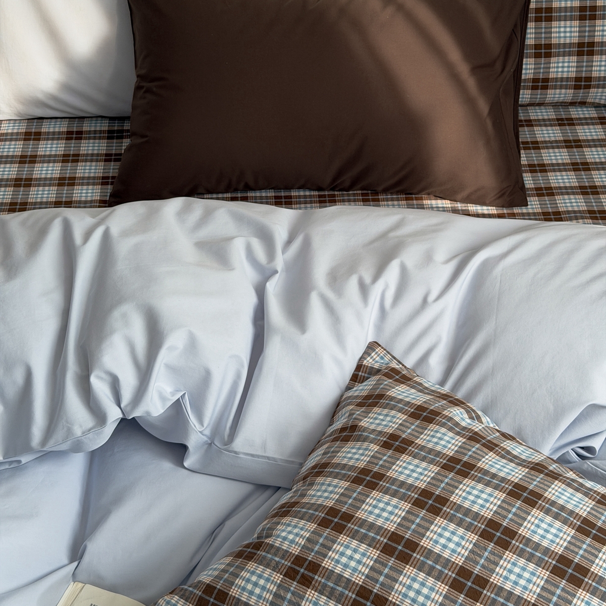 91家纺网 家纺一手货源 找家纺 蜜宿 2026新款全棉纯棉40s水洗棉四件套-蓝海日记 蓝海日记（枕套微蓝+可可棕）