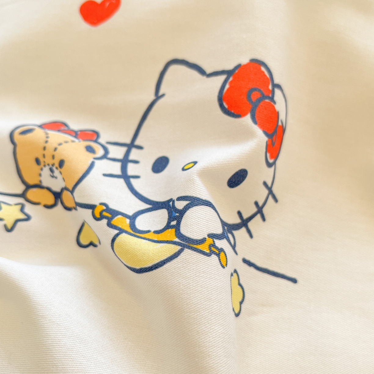 91家纺网 家纺一手货源 找家纺 暮思家居 2026新款正版授权三丽鸥全棉纯棉四件套系列-第二批 果果凯蒂