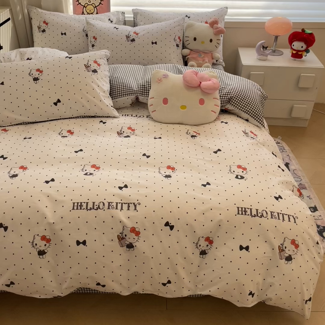 91家纺网 家纺一手货源 找家纺 暮思家居 2026新款正版授权三丽鸥全棉纯棉四件套系列-第二批 黑波波KT