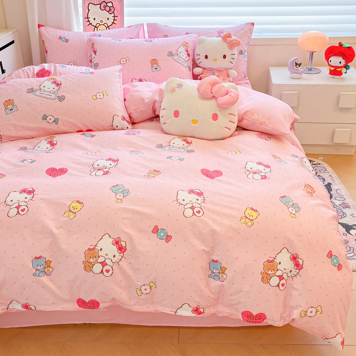 91家纺网 家纺一手货源 找家纺 暮思家居 2026新款正版授权三丽鸥全棉纯棉四件套系列-第二批 萌宝KT