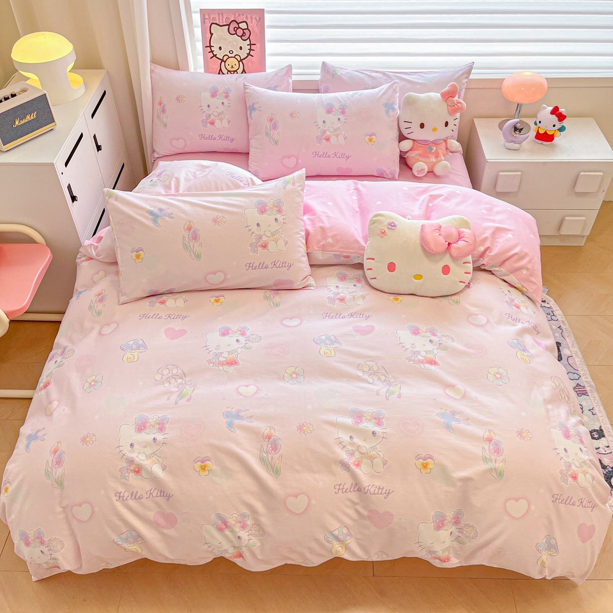 91家纺网 家纺一手货源 找家纺 暮思家居 2026新款正版授权三丽鸥全棉纯棉四件套系列-第二批 蘑菇凯蒂