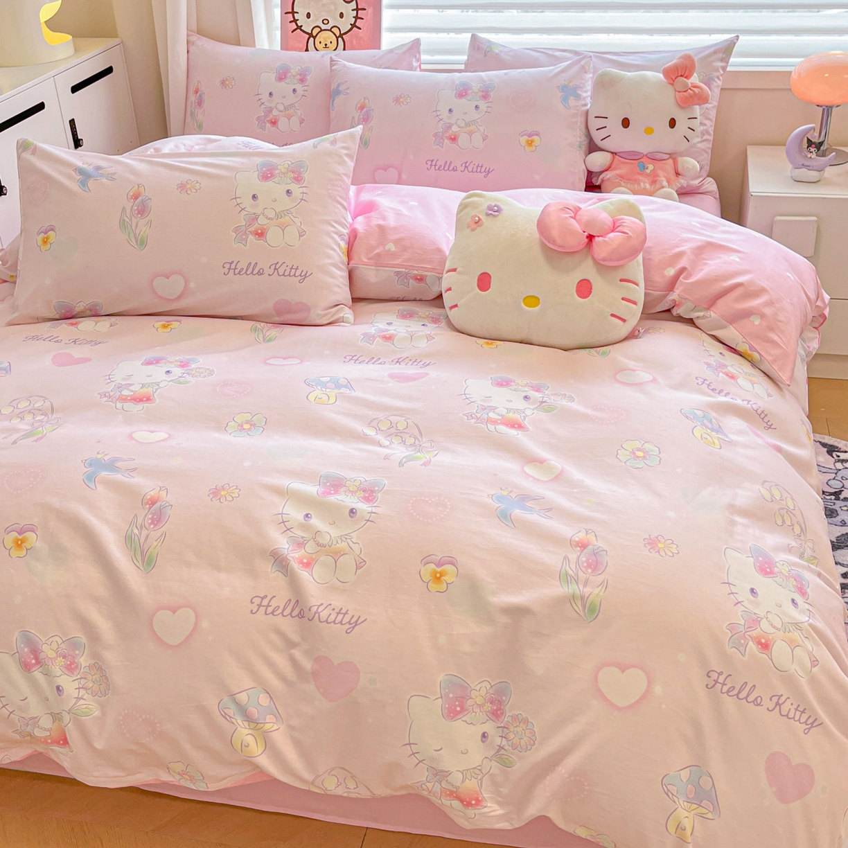 91家纺网 家纺一手货源 找家纺 暮思家居 2026新款正版授权三丽鸥全棉纯棉四件套系列-第二批 蘑菇凯蒂