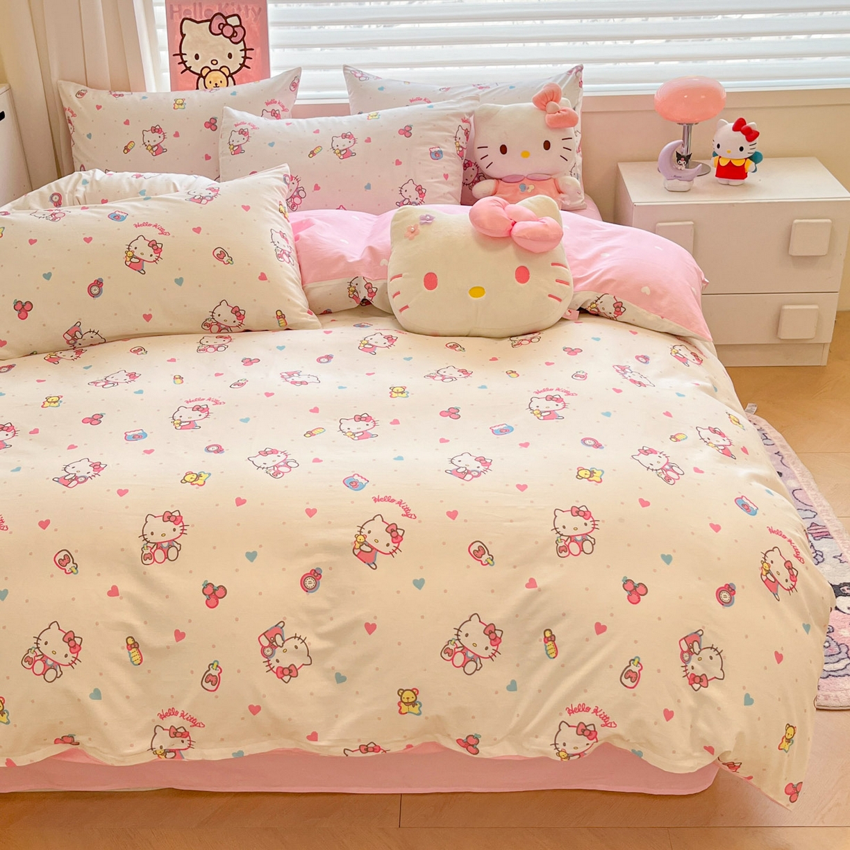 91家纺网 家纺一手货源 找家纺 暮思家居 2026新款正版授权三丽鸥全棉纯棉四件套系列-第二批 甜甜凯蒂