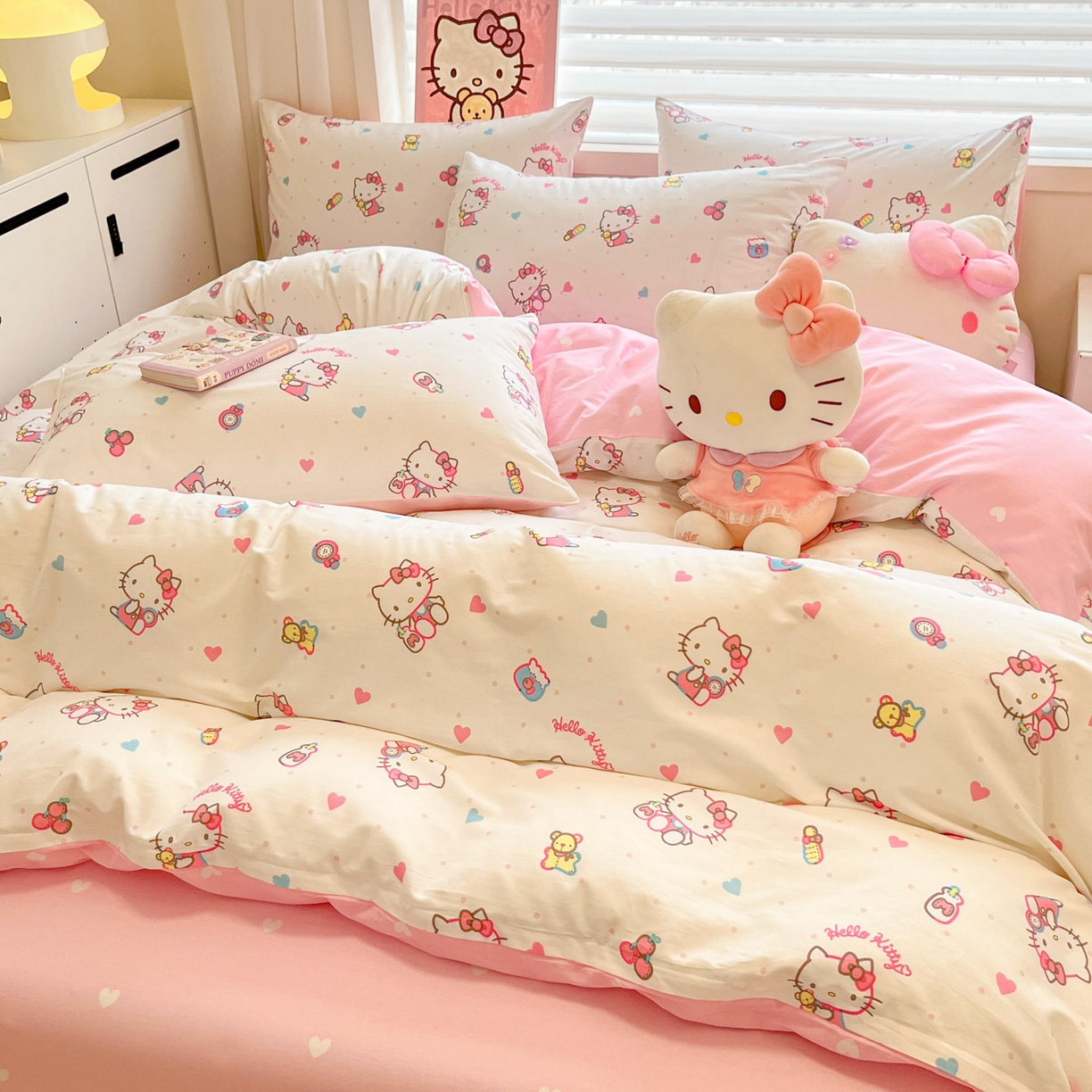 91家纺网 家纺一手货源 找家纺 暮思家居 2026新款正版授权三丽鸥全棉纯棉四件套系列-第二批 甜甜凯蒂