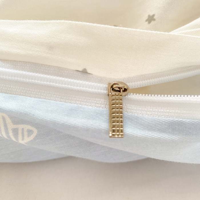 91家纺网 家纺一手货源 找家纺 朵安家纺 2026春夏新款12868全棉纯棉斜纹印花四件套 松糕小狗