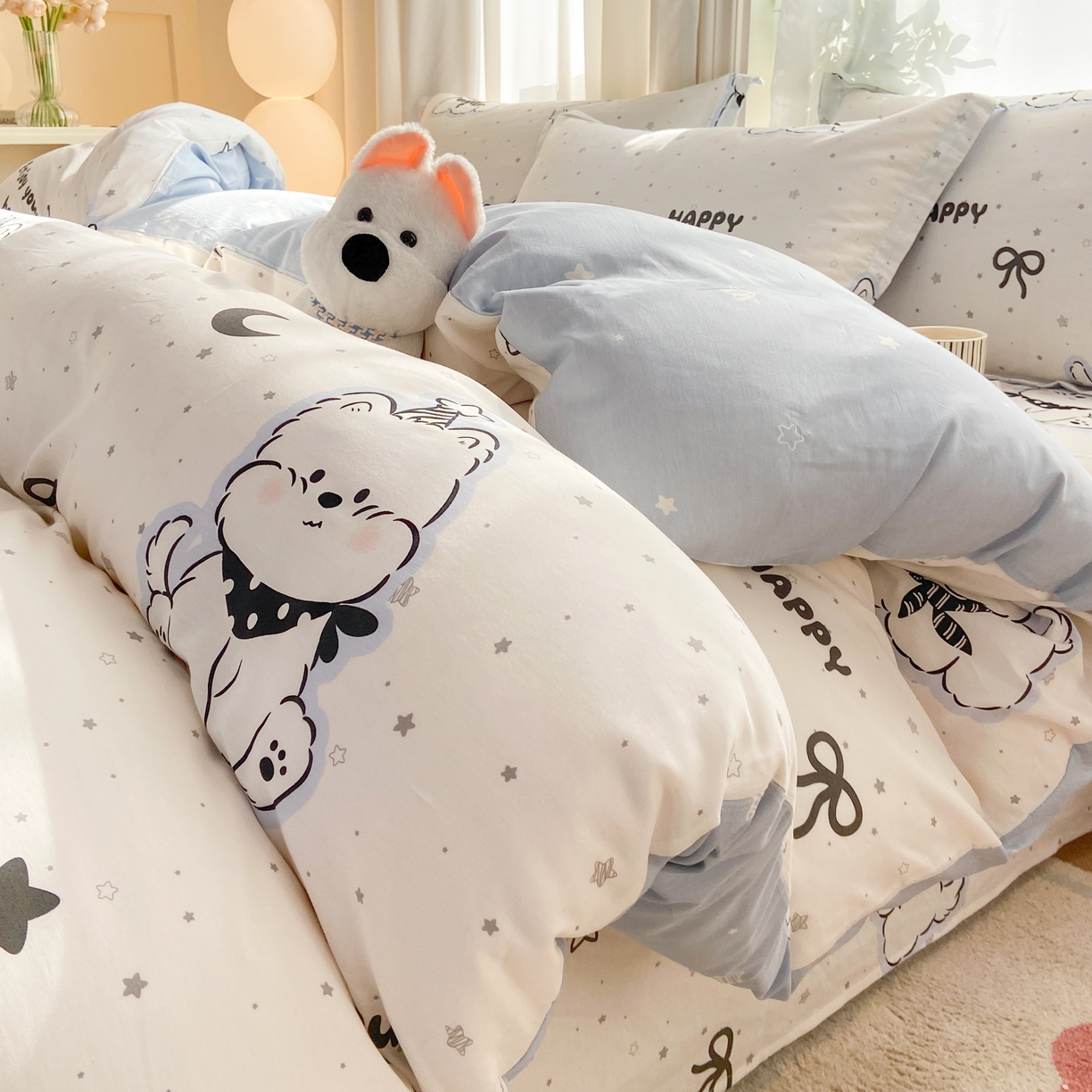 91家纺网 家纺一手货源 找家纺 朵安家纺 2026春夏新款12868全棉纯棉斜纹印花四件套 松糕小狗