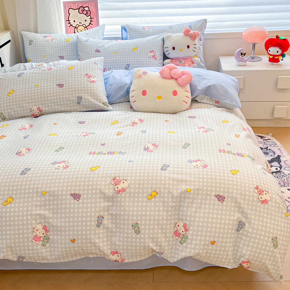 91家纺网 家纺一手货源 找家纺 暮思家居 2026新款正版授权三丽鸥全棉纯棉四件套系列-第二批 小熊KT