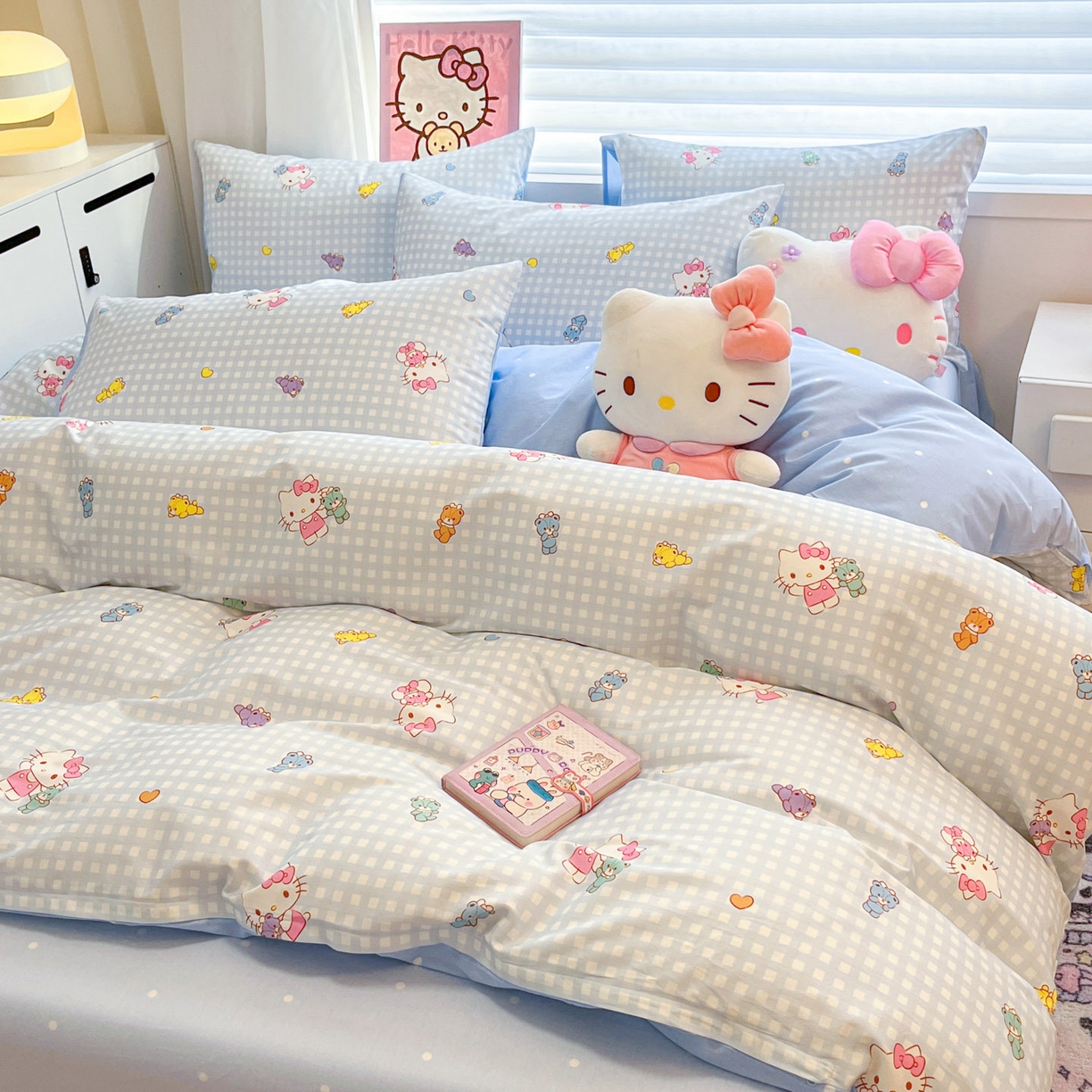 91家纺网 家纺一手货源 找家纺 暮思家居 2026新款正版授权三丽鸥全棉纯棉四件套系列-第二批 小熊KT