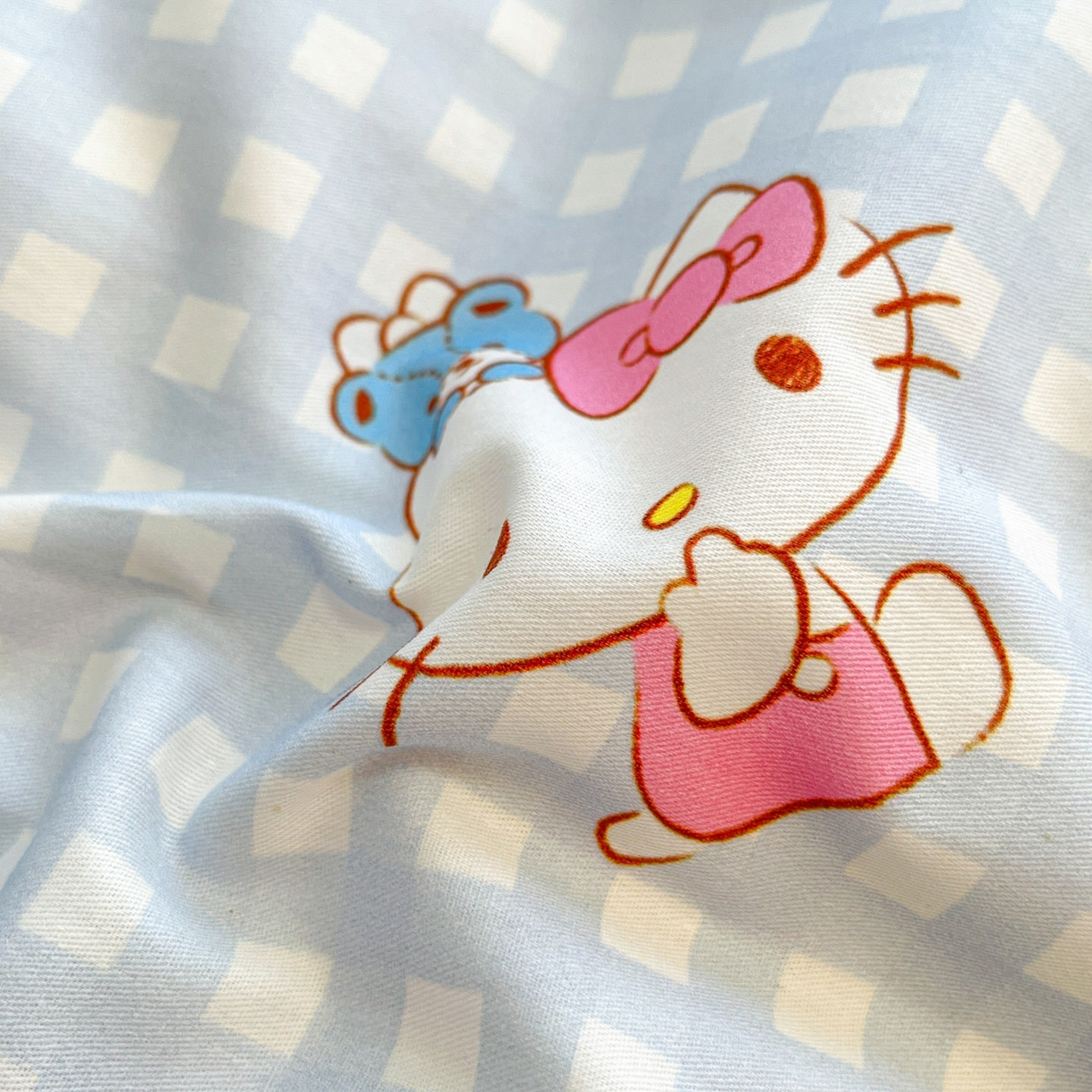 91家纺网 家纺一手货源 找家纺 暮思家居 2026新款正版授权三丽鸥全棉纯棉四件套系列-第二批 小熊KT