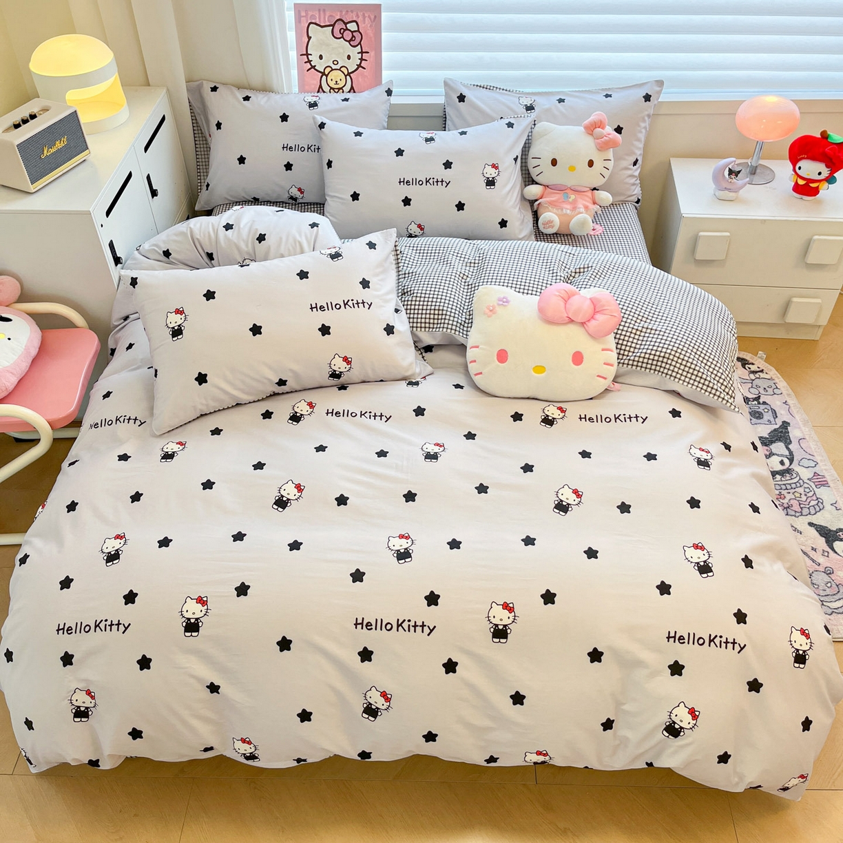 91家纺网 家纺一手货源 找家纺 暮思家居 2026新款正版授权三丽鸥全棉纯棉四件套系列-第二批 星星KT