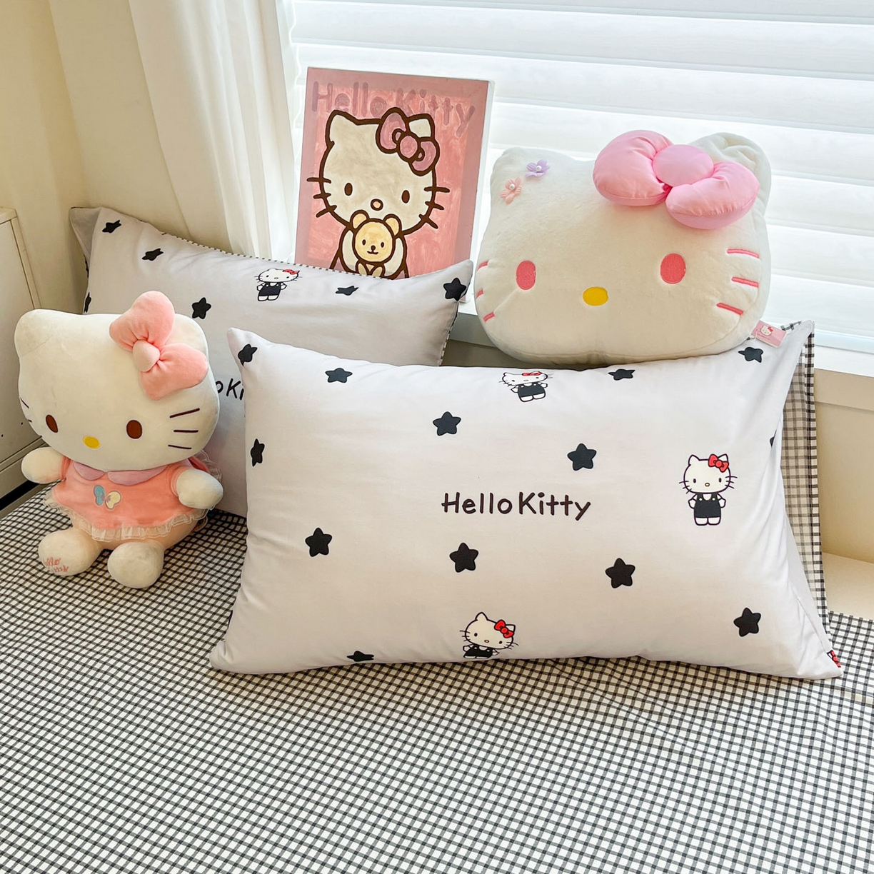 91家纺网 家纺一手货源 找家纺 暮思家居 2026新款正版授权三丽鸥全棉纯棉四件套系列-第二批 星星KT