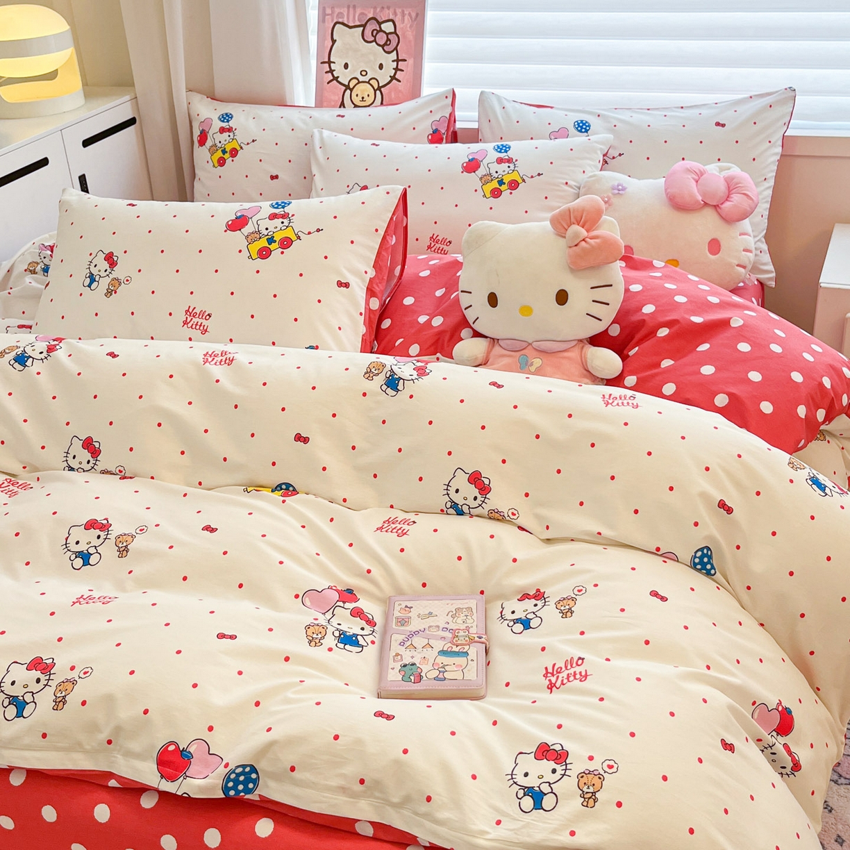 91家纺网 家纺一手货源 找家纺 暮思家居 2026新款正版授权三丽鸥全棉纯棉四件套系列-第二批 幸福KT