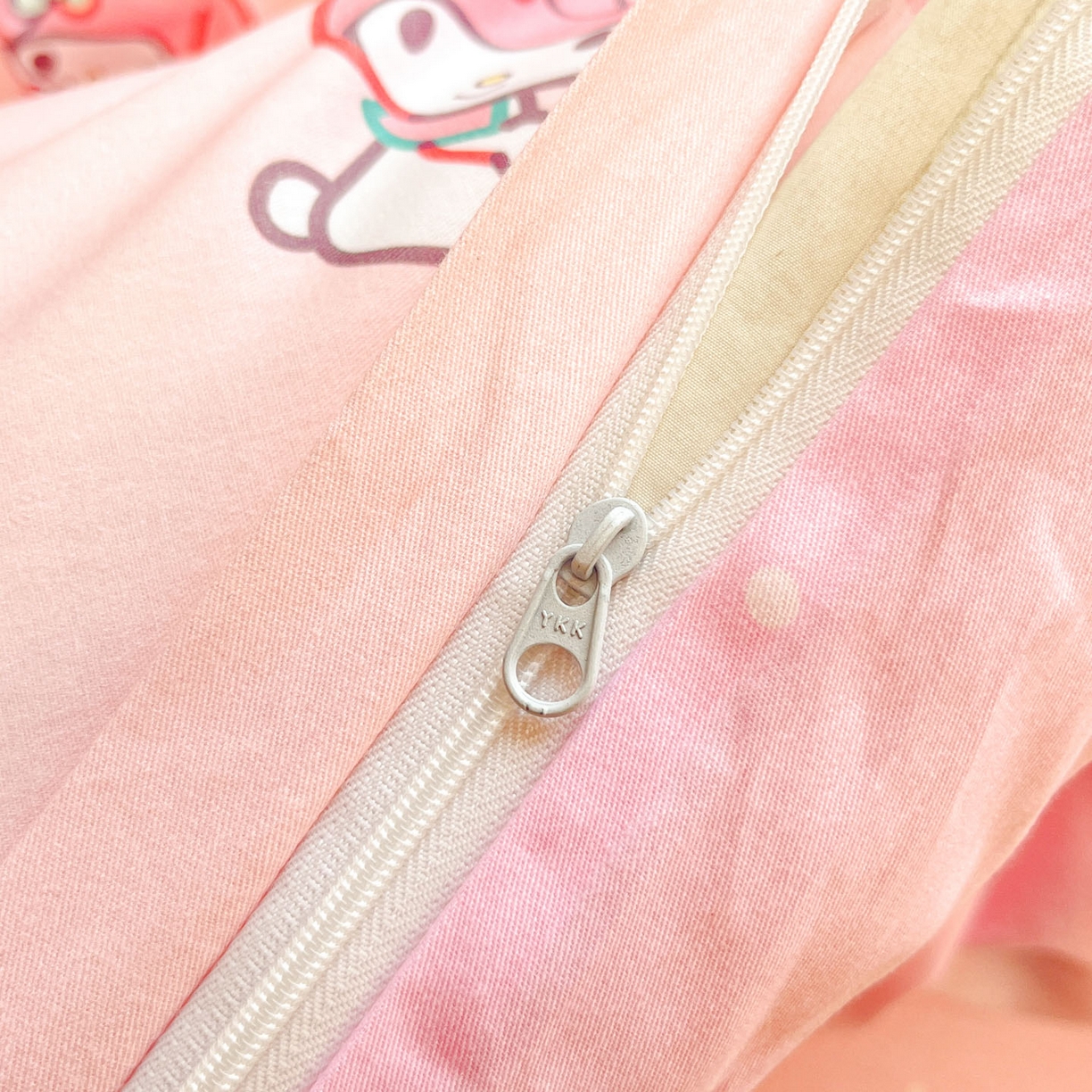 91家纺网 家纺一手货源 找家纺 暮思家居 2026新款正版授权三丽鸥全棉纯棉四件套系列-第二批 元气美乐蒂