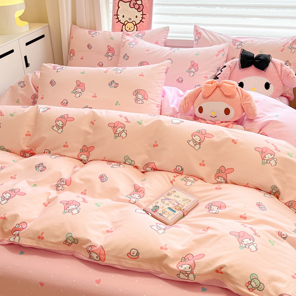 91家纺网 家纺一手货源 找家纺 暮思家居 2026新款正版授权三丽鸥全棉纯棉四件套系列-第二批 元气美乐蒂