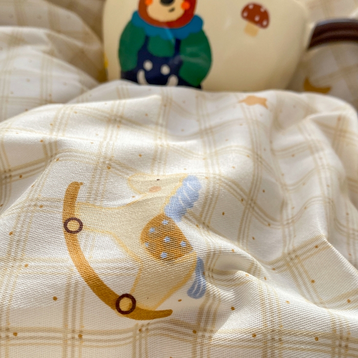 91家纺网 家纺一手货源 找家纺 朵安家纺 2026春夏新款12868全棉纯棉斜纹印花四件套 星园木马