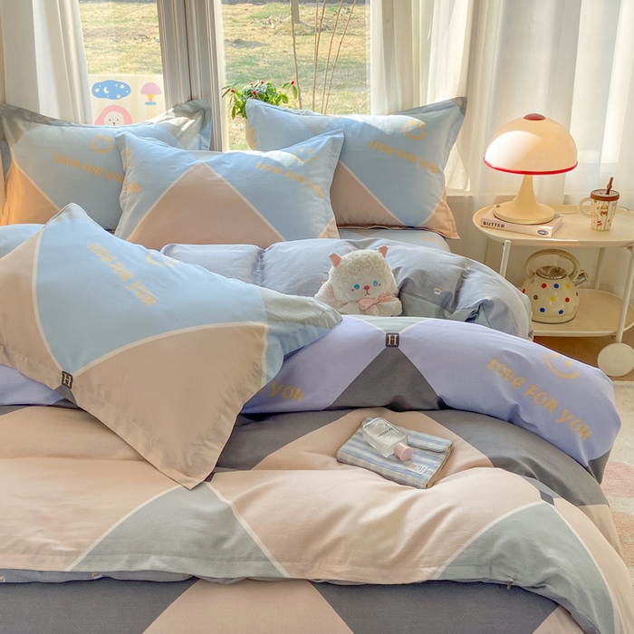 91家纺网 家纺一手货源 找家纺 朵安家纺 2026春夏新款12868全棉纯棉斜纹印花四件套 英伦晨光