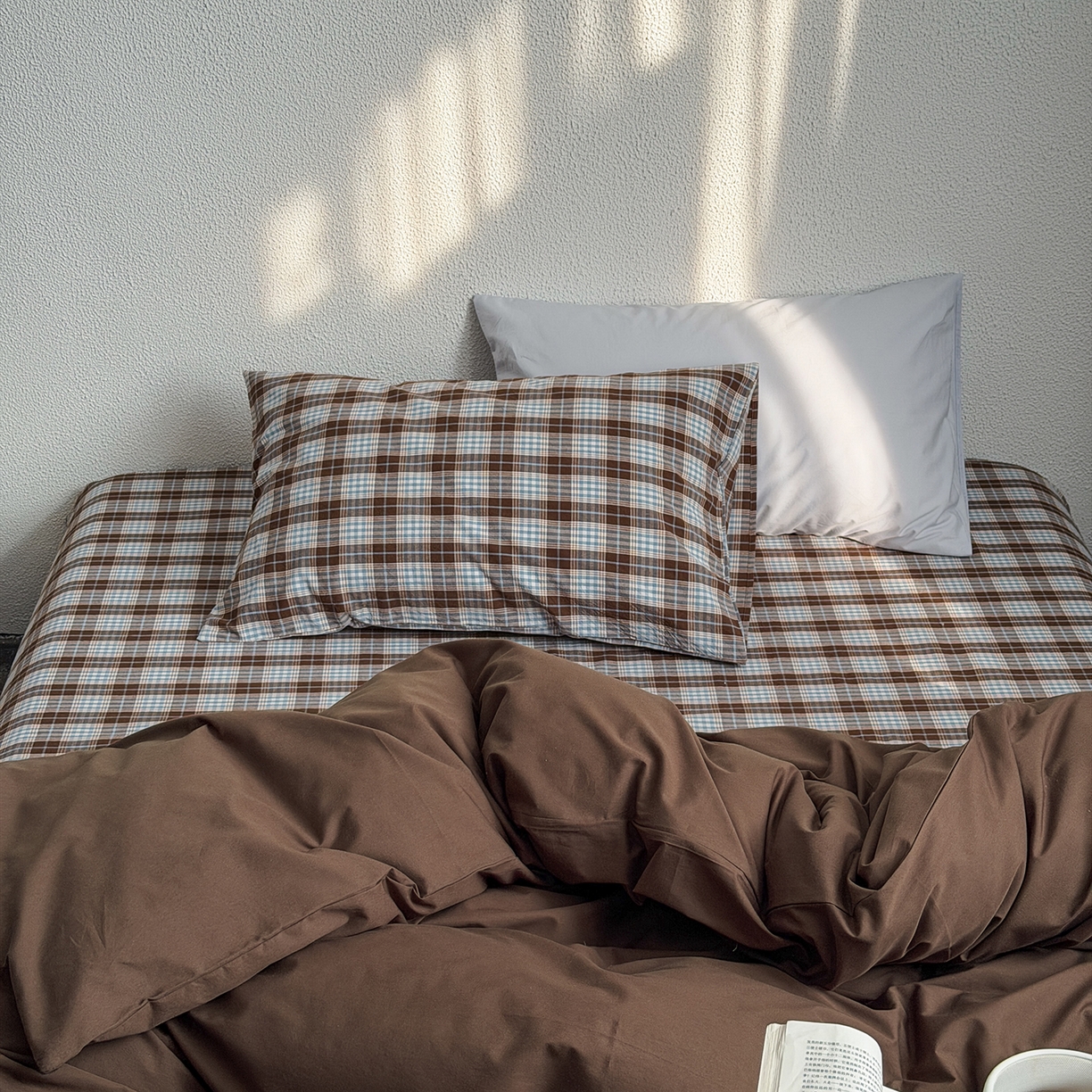 91家纺网 家纺一手货源 找家纺 蜜宿 2026新款全棉40s水洗棉四件套-西西里岛 西西里岛（枕套格纹+可可棕）