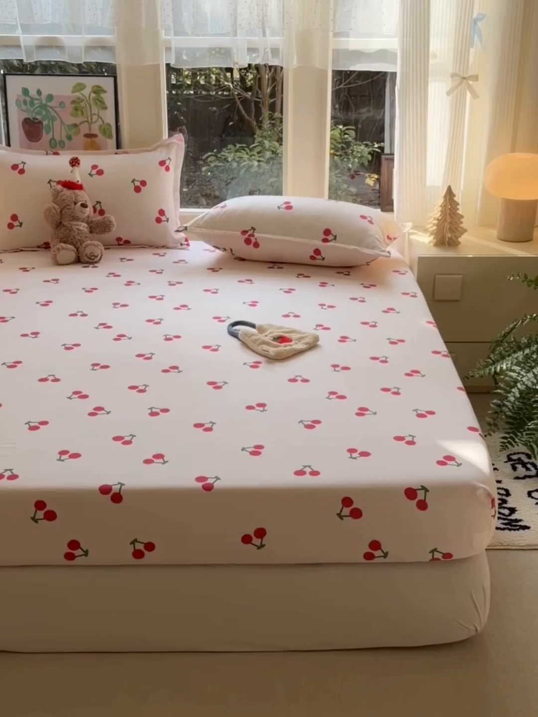 91家纺网 家纺一手货源 找家纺 赫然家纺 2026新款芦荟棉单品床笠系列 小樱桃