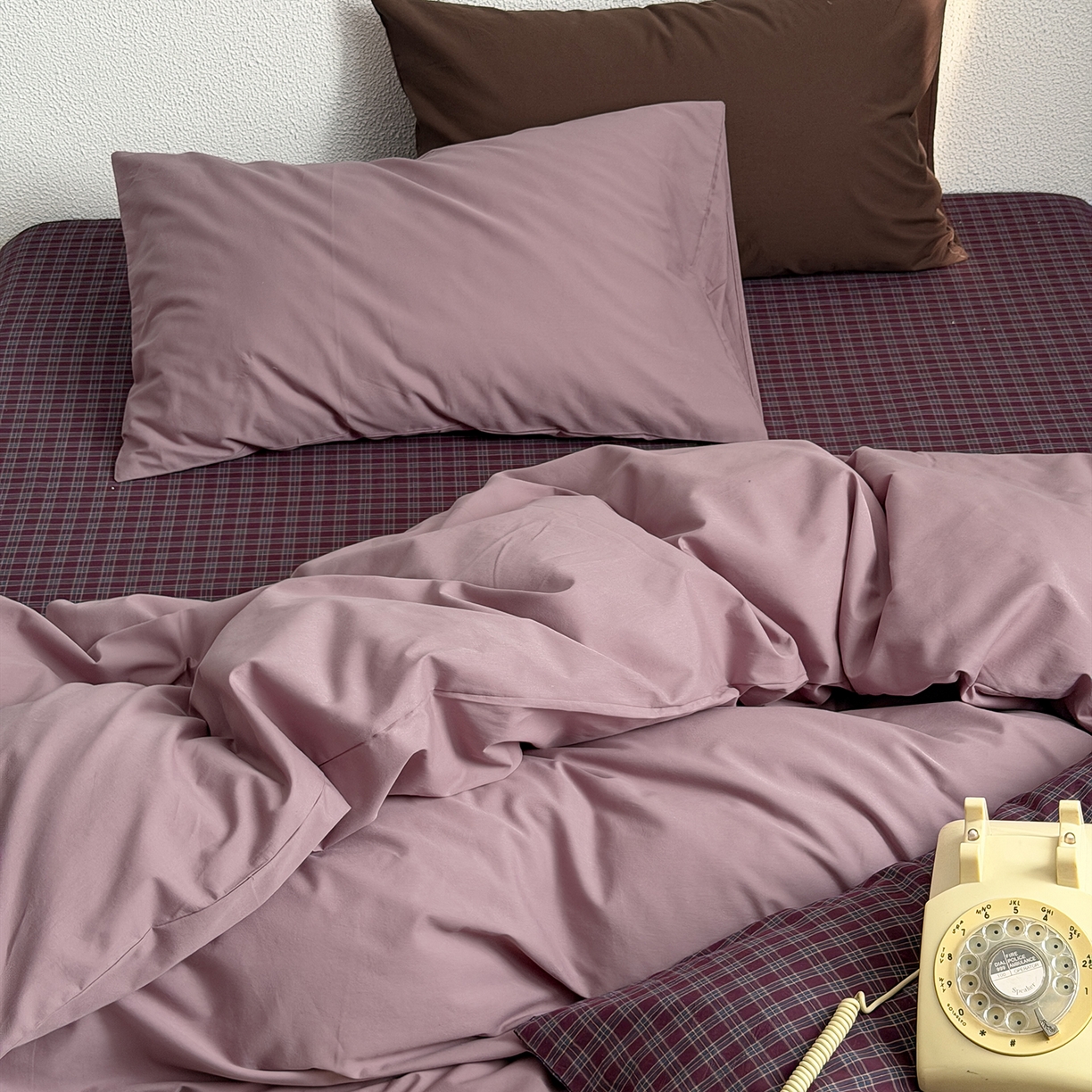 91家纺网 家纺一手货源 找家纺 蜜宿 2026新款全棉40s水洗棉四件套-紫雾海 紫雾海（枕套可可棕+胭脂紫）