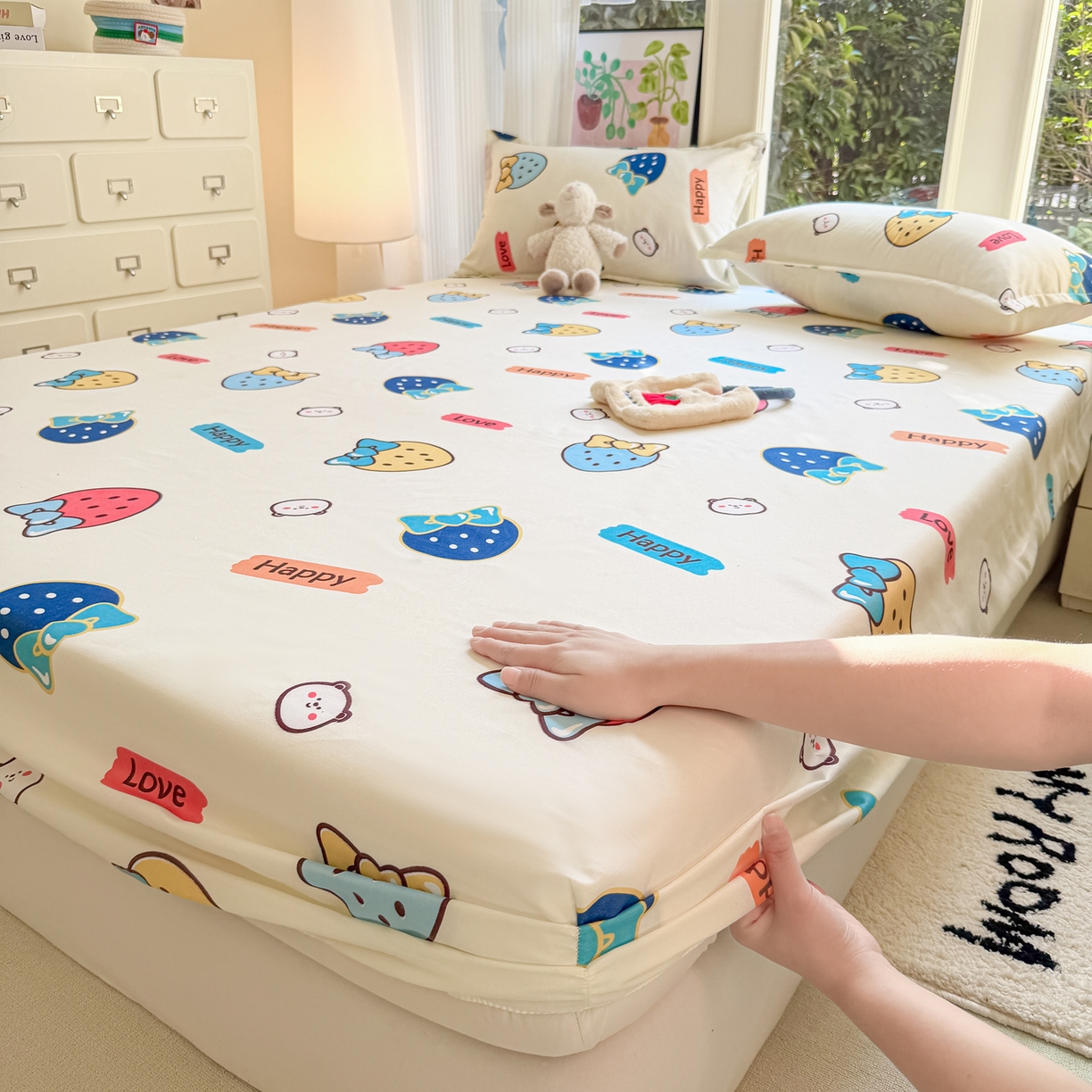 91家纺网 家纺一手货源 找家纺 赫然家纺 2026新款芦荟棉床笠三件套（床笠+枕套） 草莓乐园