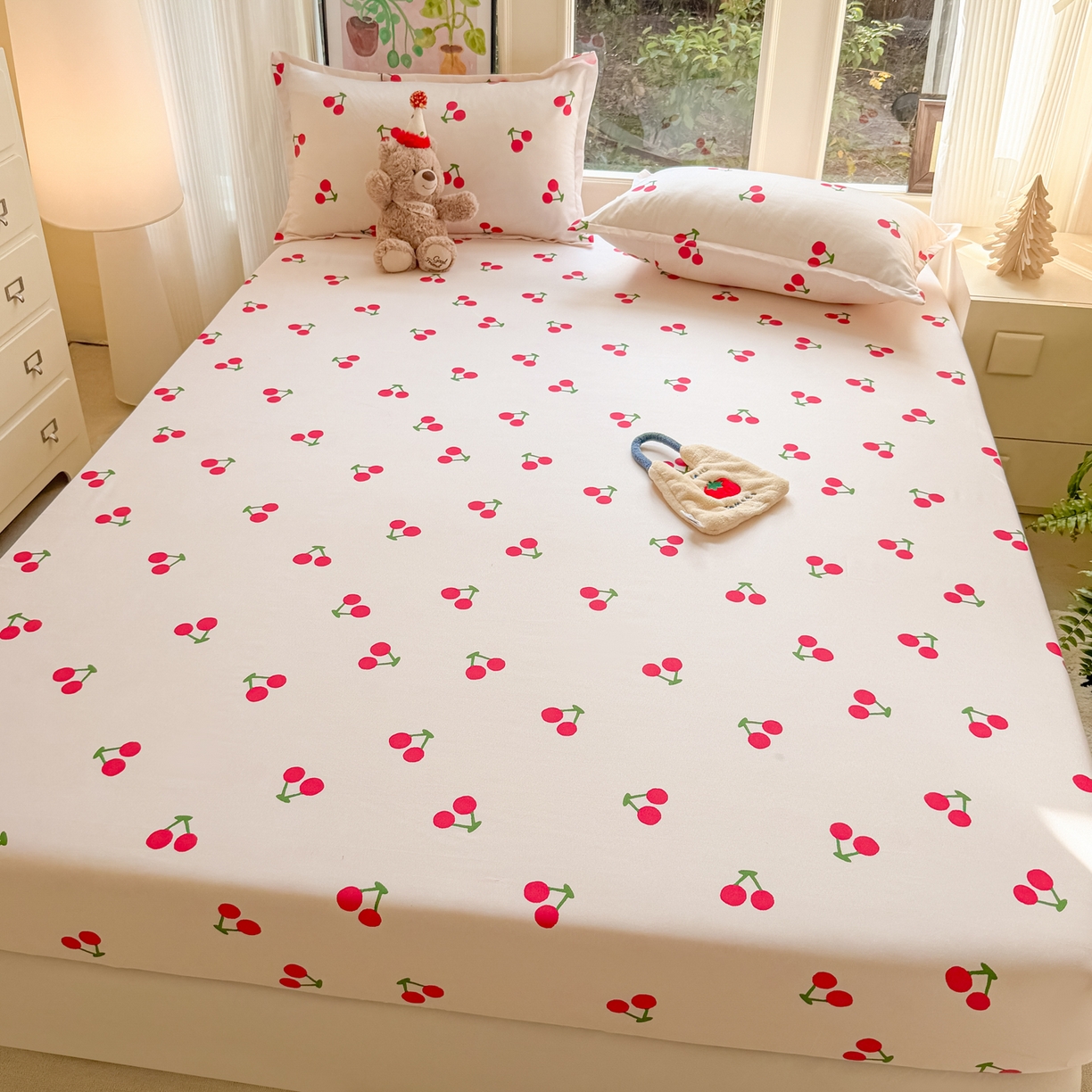 91家纺网 家纺一手货源 找家纺 赫然家纺 2026新款芦荟棉床笠三件套（床笠+枕套） 小樱桃