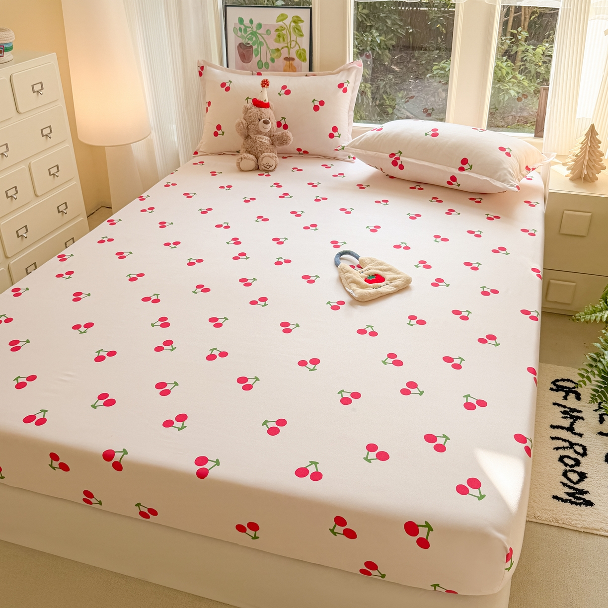 91家纺网 家纺一手货源 找家纺 赫然家纺 2026新款芦荟棉床笠三件套（床笠+枕套） 小樱桃