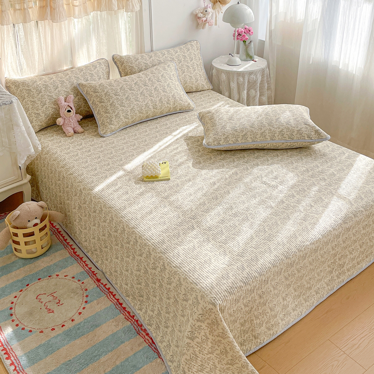 91家纺网 家纺一手货源 找家纺 （总）金丝兔 2026春夏新品全棉床盖三件套纯棉砂洗床盖榻榻米炕盖加厚碎花床单