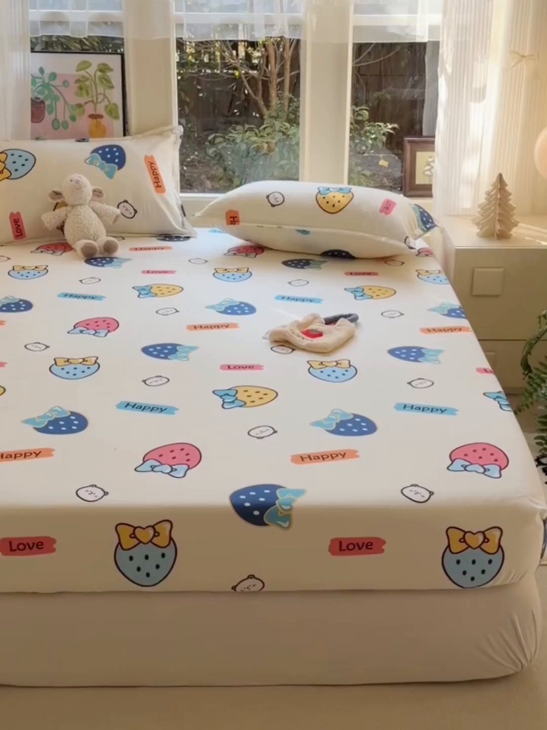 91家纺网 家纺一手货源 找家纺 赫然家纺 2026新款芦荟棉床笠三件套（床笠+枕套） 草莓乐园