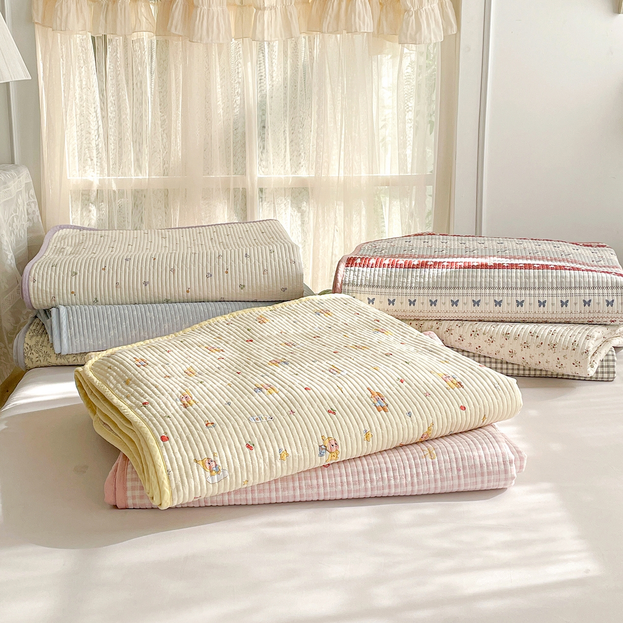 91家纺网 家纺一手货源 找家纺 （总）金丝兔 2026春夏新品全棉床盖三件套纯棉砂洗床盖榻榻米炕盖加厚碎花床单