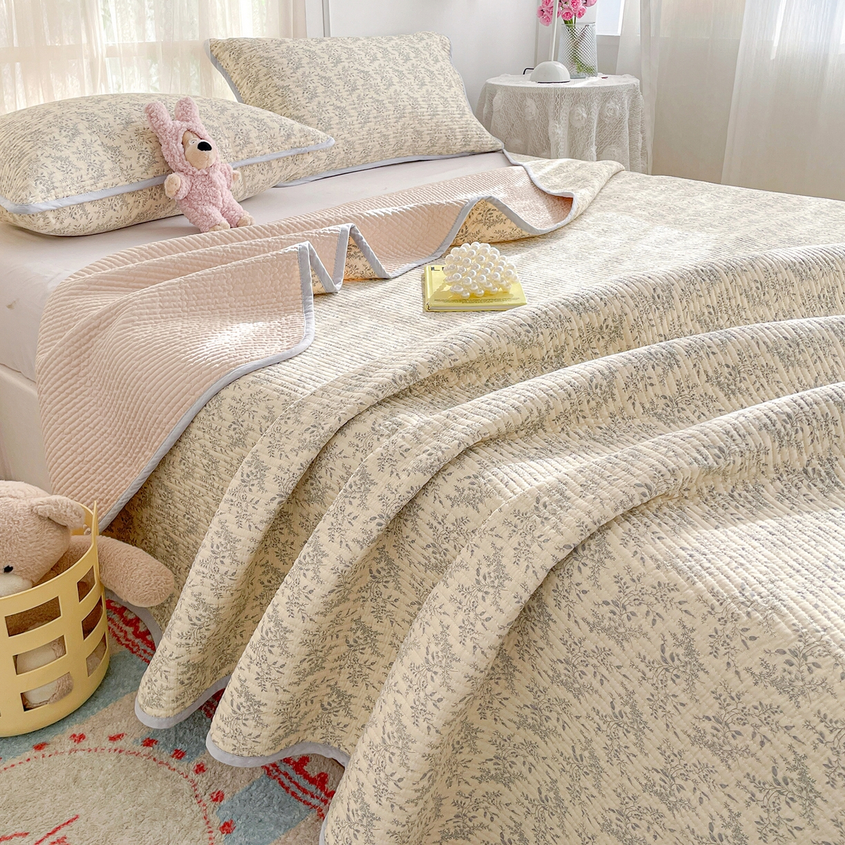 91家纺网 家纺一手货源 找家纺 金丝兔 2026春夏新品全棉床盖三件套纯棉砂洗床盖榻榻米炕盖加厚碎花床单 布里斯托