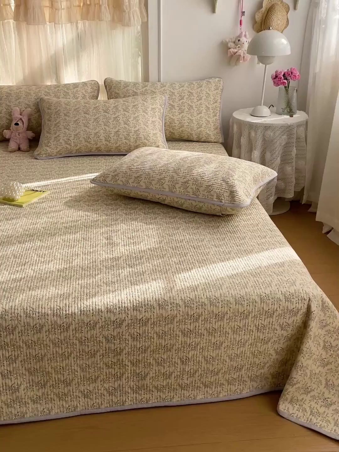 91家纺网 家纺一手货源 找家纺 金丝兔 2026春夏新品全棉床盖三件套纯棉砂洗床盖榻榻米炕盖加厚碎花床单 布里斯托