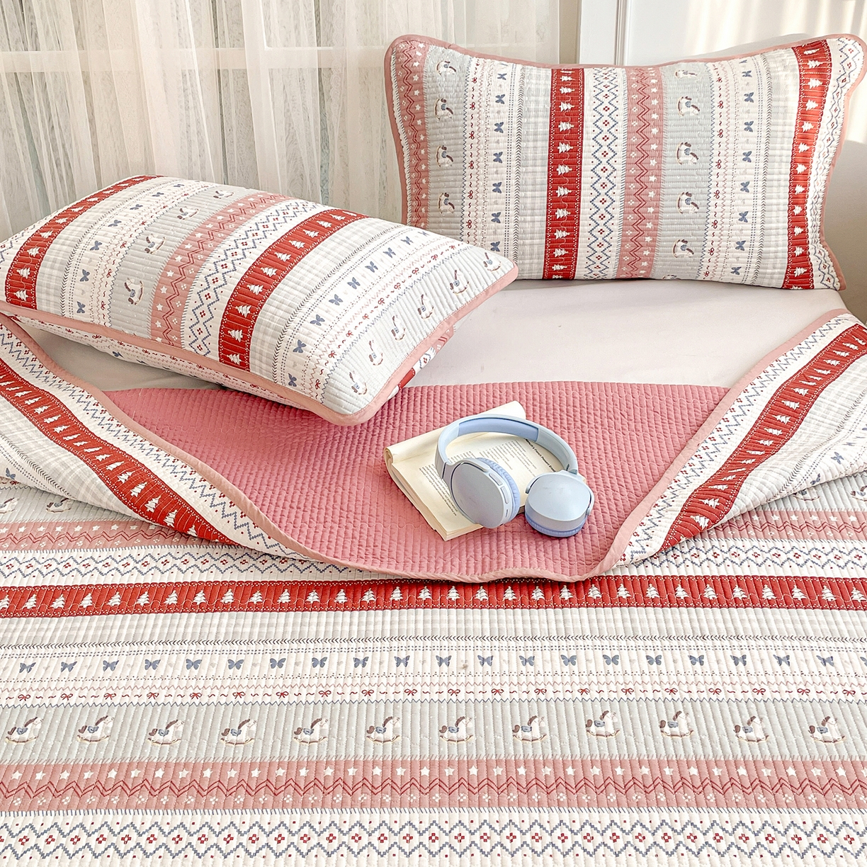 91家纺网 家纺一手货源 找家纺 金丝兔 2026春夏新品全棉床盖三件套纯棉砂洗床盖榻榻米炕盖加厚碎花床单 费尔岛