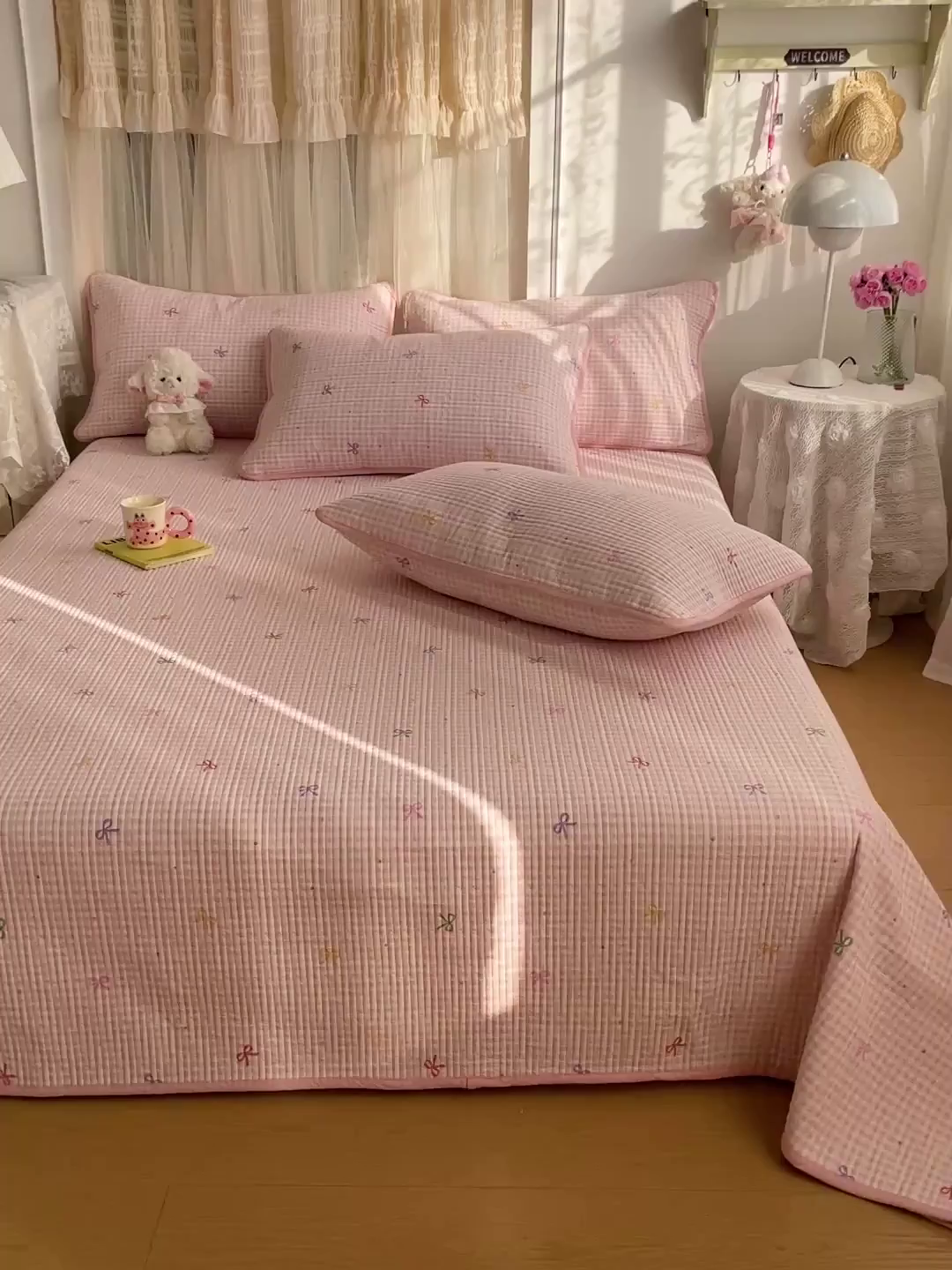 91家纺网 家纺一手货源 找家纺 金丝兔 2026春夏新品全棉床盖三件套纯棉砂洗床盖榻榻米炕盖加厚碎花床单 蝴蝶结