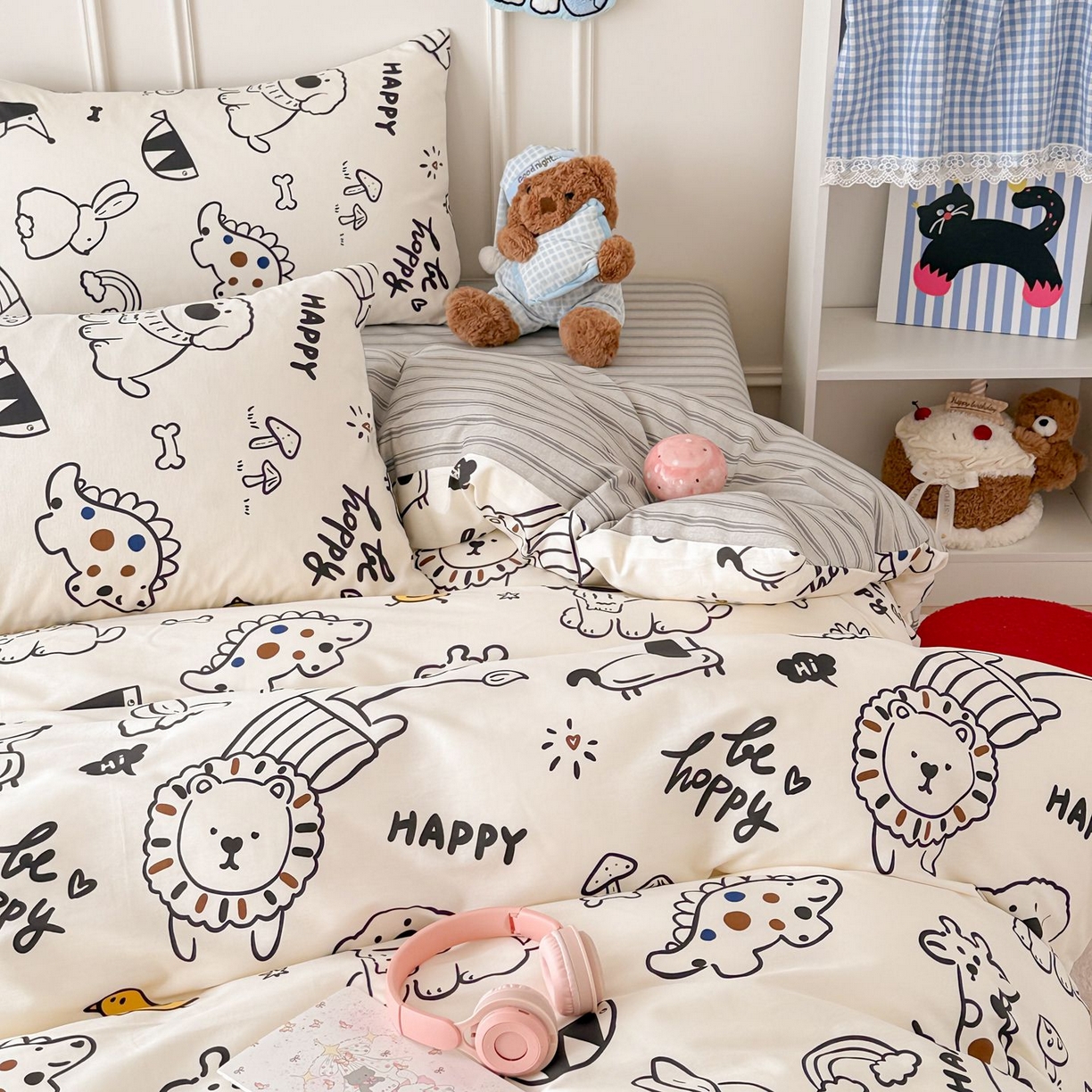 91家纺网 家纺一手货源 找家纺 女子家纺 2026新款全棉12868卡通印花四件套大耳朵兔兔系列 黑白动物集