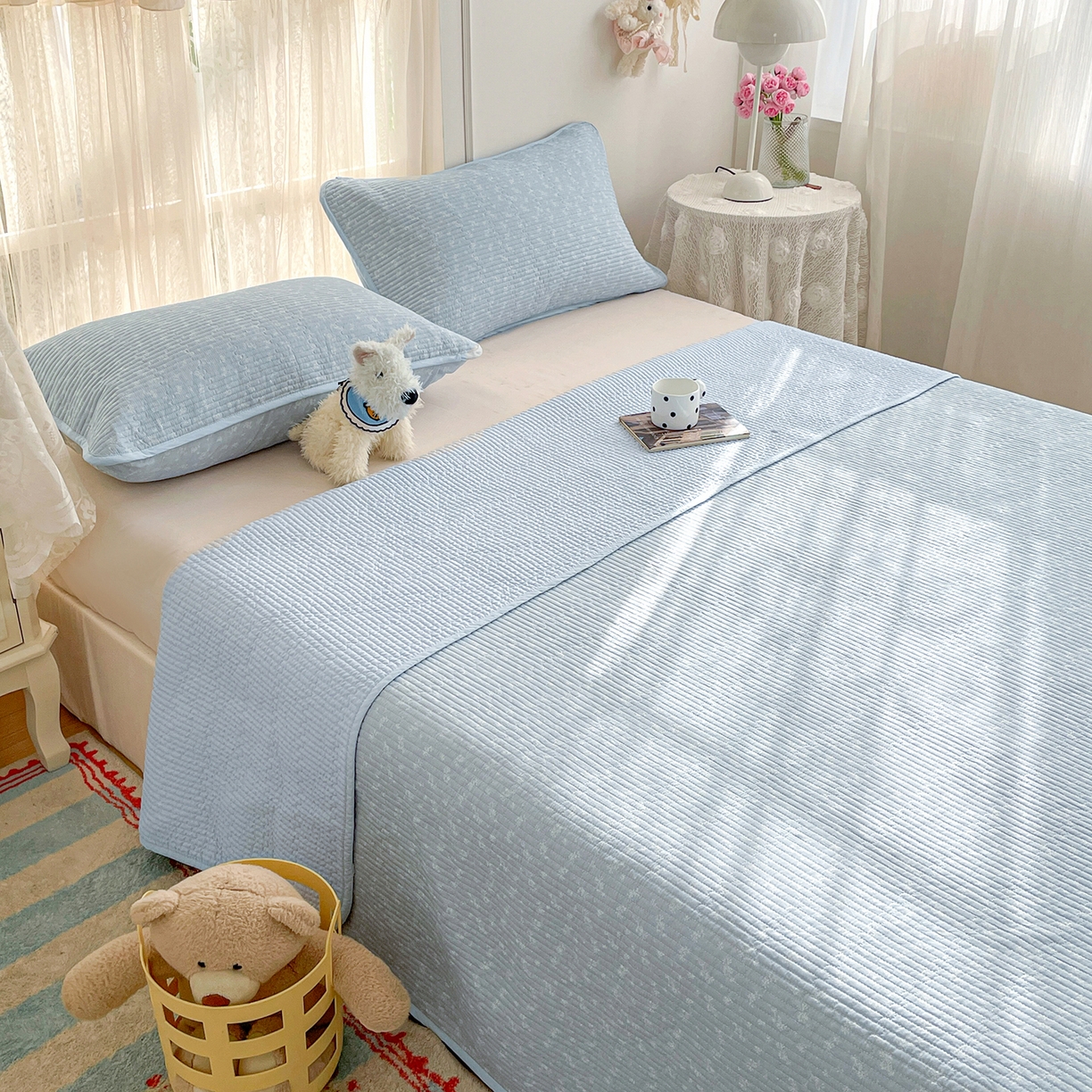 91家纺网 家纺一手货源 找家纺 金丝兔 2026春夏新品全棉床盖三件套纯棉砂洗床盖榻榻米炕盖加厚碎花床单 蓝汐