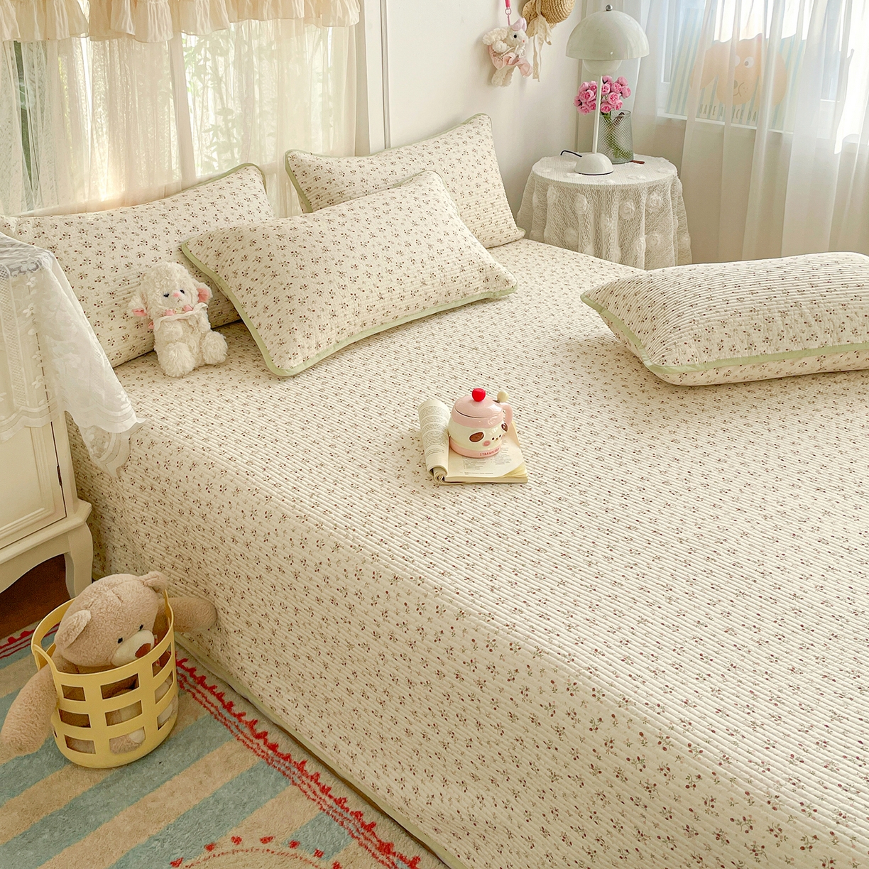 91家纺网 家纺一手货源 找家纺 金丝兔 2026春夏新品全棉床盖三件套纯棉砂洗床盖榻榻米炕盖加厚碎花床单 硕果