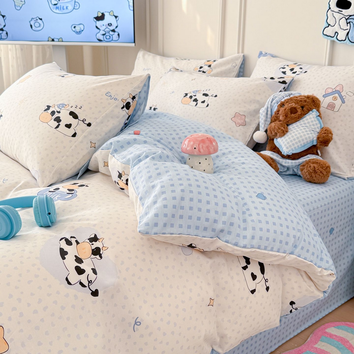 91家纺网 家纺一手货源 找家纺 女子家纺 2026新款全棉12868卡通印花四件套大耳朵兔兔系列 奶芙呼呼