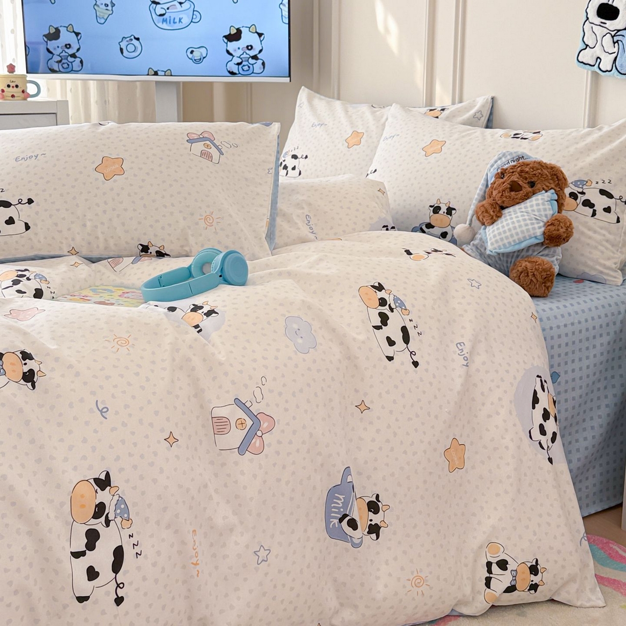 91家纺网 家纺一手货源 找家纺 女子家纺 2026新款全棉12868卡通印花四件套大耳朵兔兔系列 奶芙呼呼