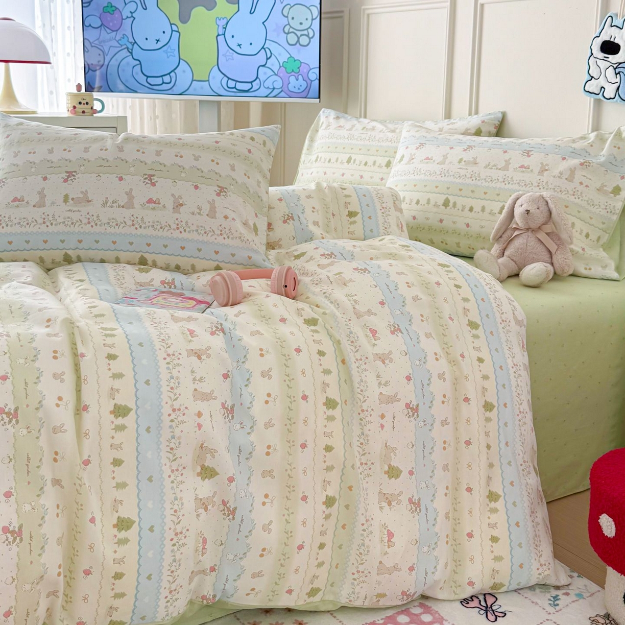 91家纺网 家纺一手货源 找家纺 女子家纺 2026新款全棉12868卡通印花四件套大耳朵兔兔系列 青柠蓝花