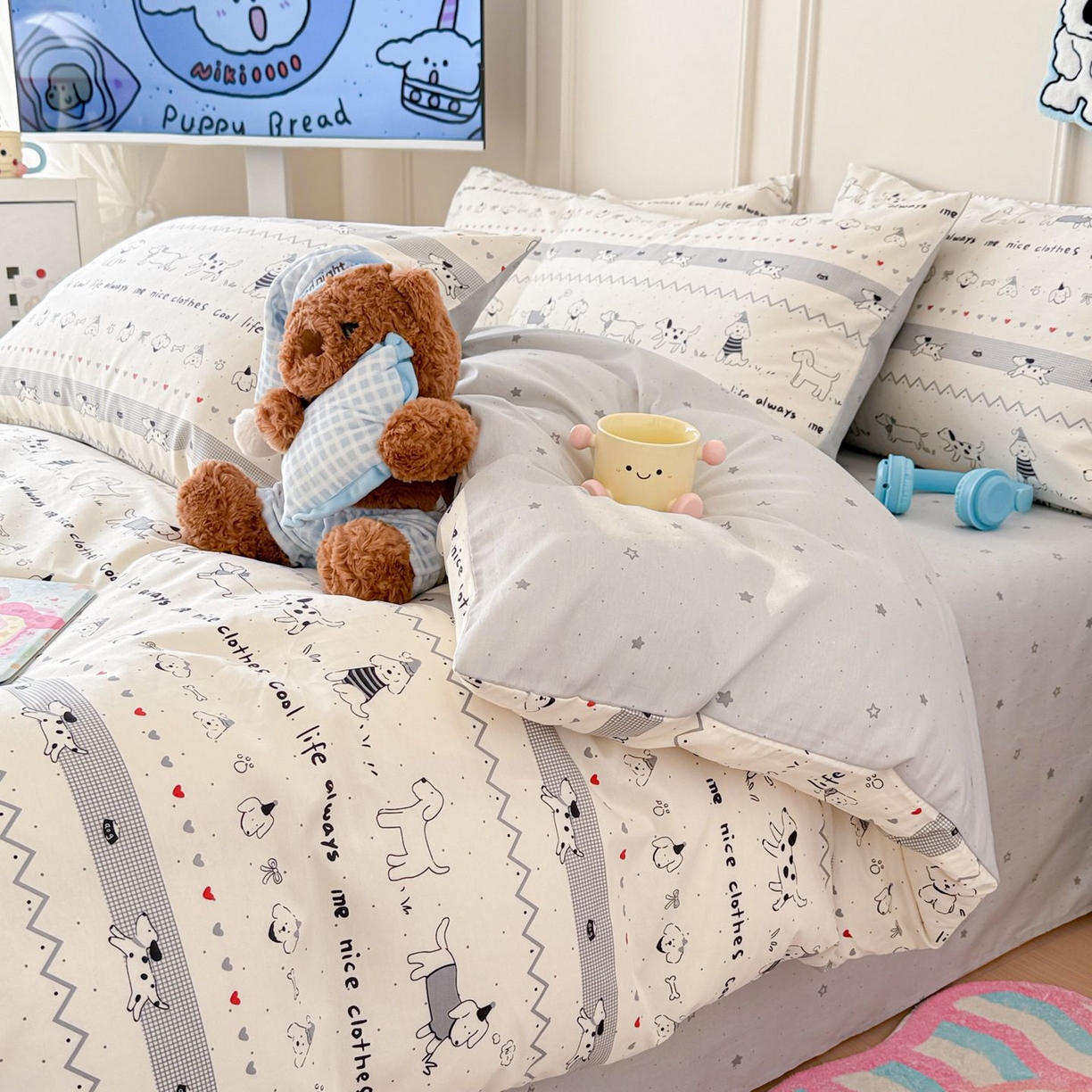 91家纺网 家纺一手货源 找家纺 女子家纺 2026新款全棉12868卡通印花四件套大耳朵兔兔系列 手绘汪星人