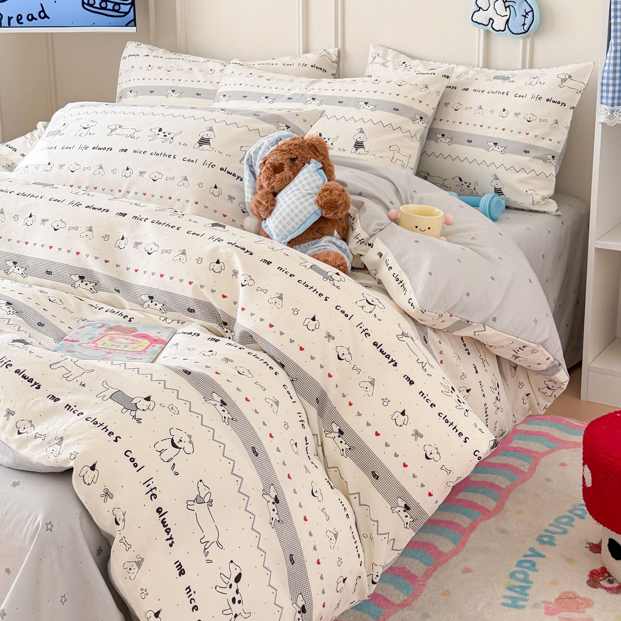 91家纺网 家纺一手货源 找家纺 女子家纺 2026新款全棉12868卡通印花四件套大耳朵兔兔系列 手绘汪星人