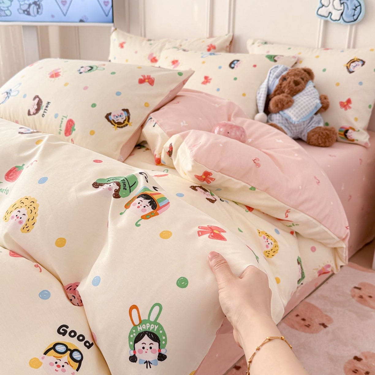 91家纺网 家纺一手货源 找家纺 女子家纺 2026新款全棉12868卡通印花四件套大耳朵兔兔系列 甜娃娃