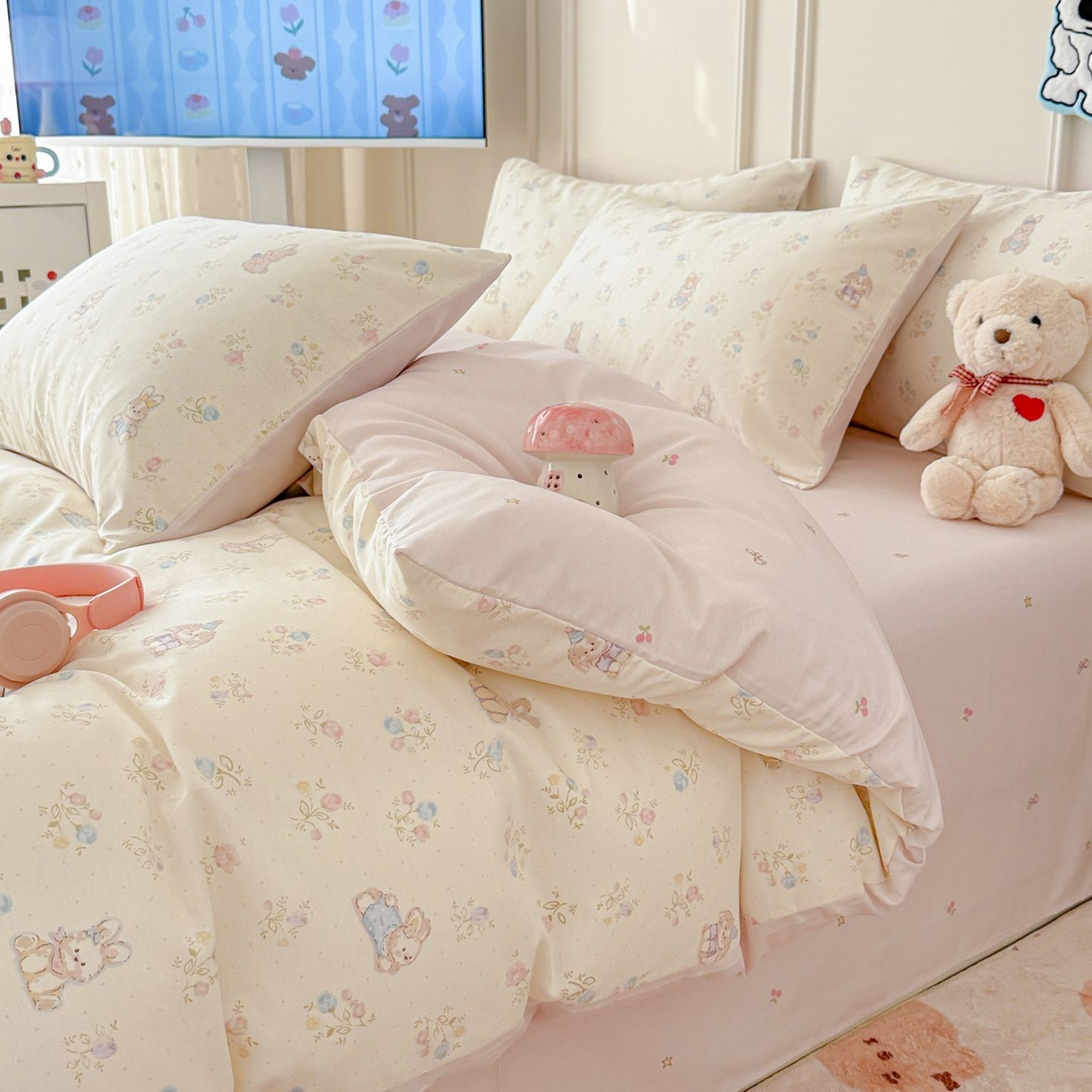 91家纺网 家纺一手货源 找家纺 女子家纺 2026新款全棉12868卡通印花四件套大耳朵兔兔系列 兔叽碎花