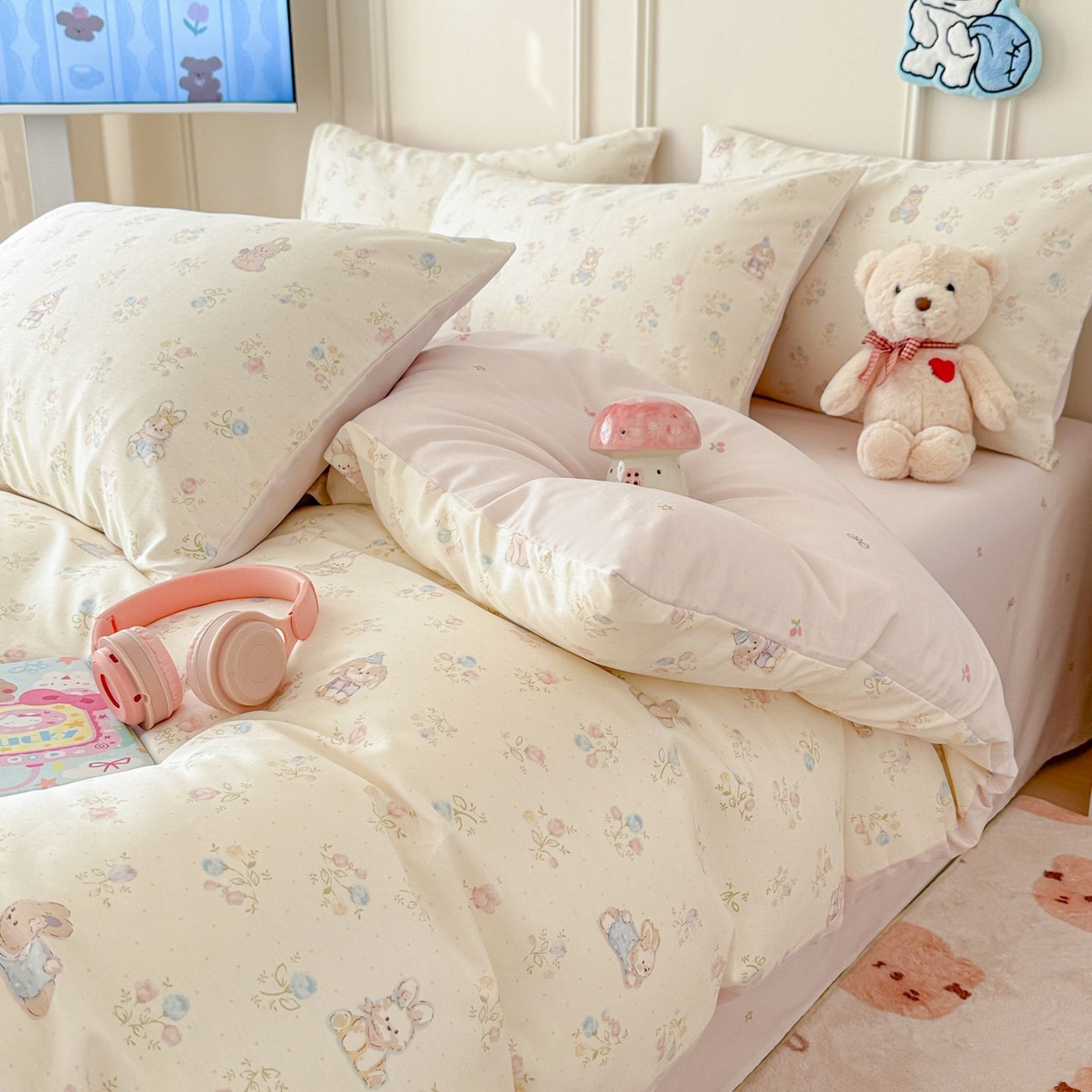 91家纺网 家纺一手货源 找家纺 女子家纺 2026新款全棉12868卡通印花四件套大耳朵兔兔系列 兔叽碎花