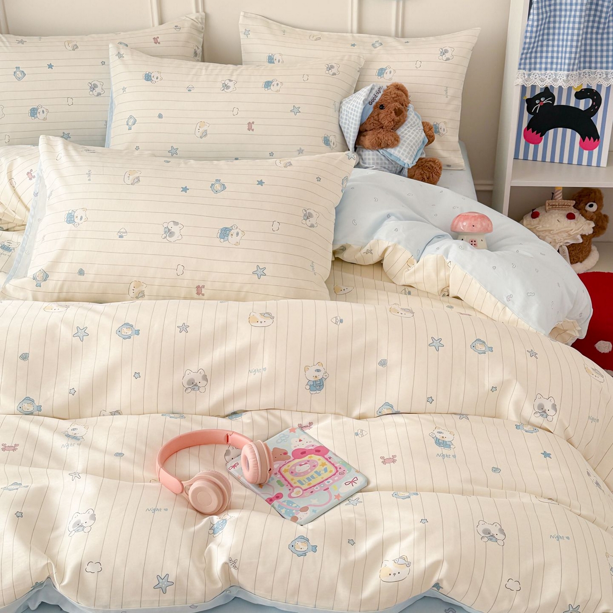 91家纺网 家纺一手货源 找家纺 女子家纺 2026新款全棉12868卡通印花四件套大耳朵兔兔系列 线条蓝猫咪